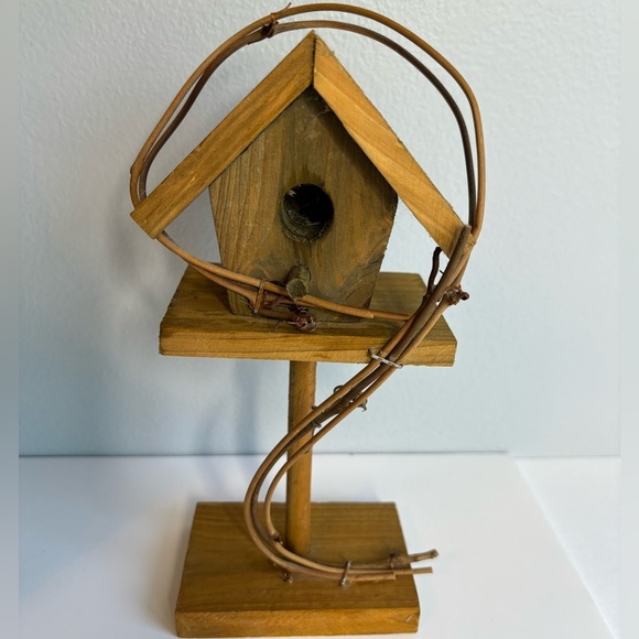 BIRDHOUSE DECOR - Picture 2 of 3